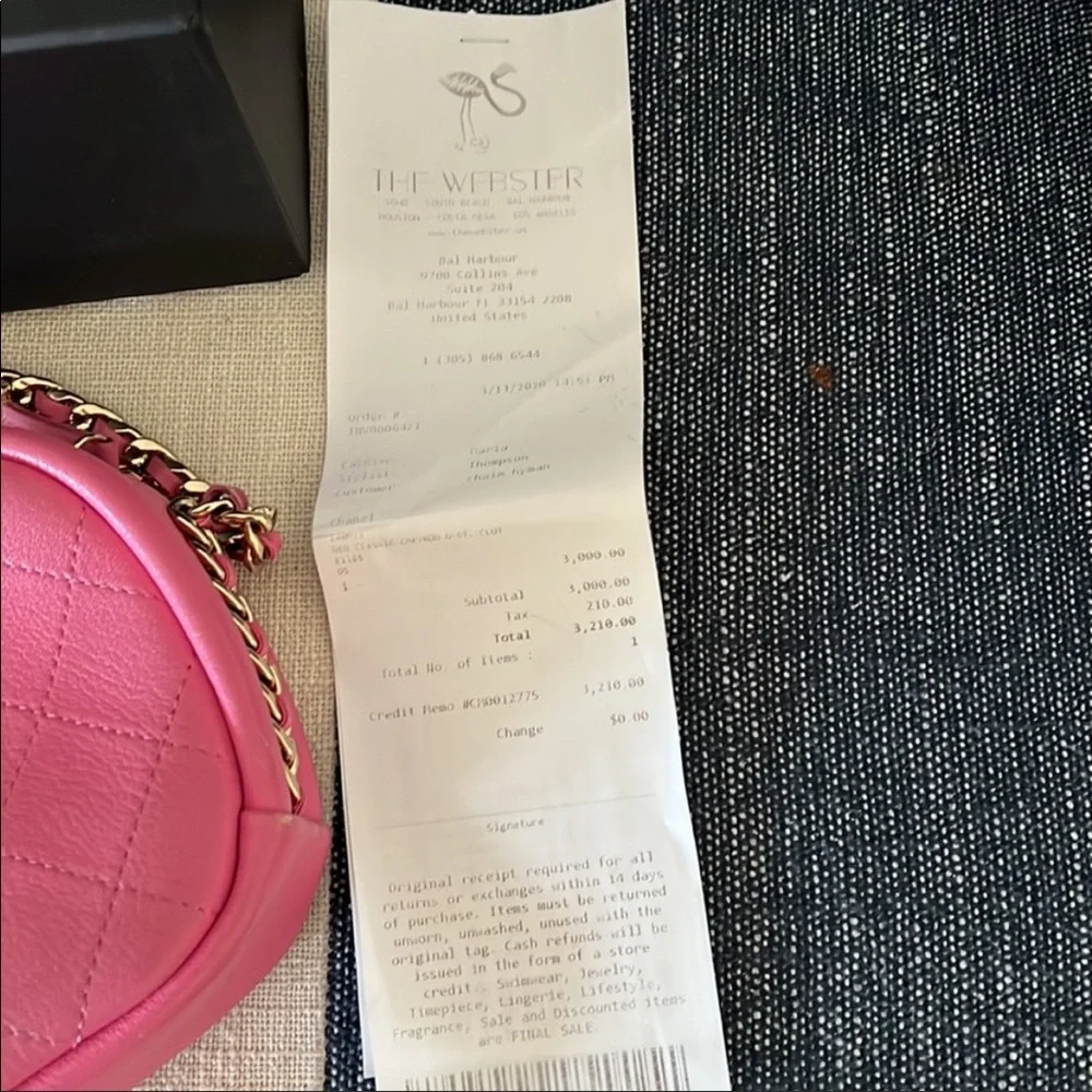 ❌SOLD CHANEL camera bag, AUTHENTIC❌SOLD - Picture 4 of 16